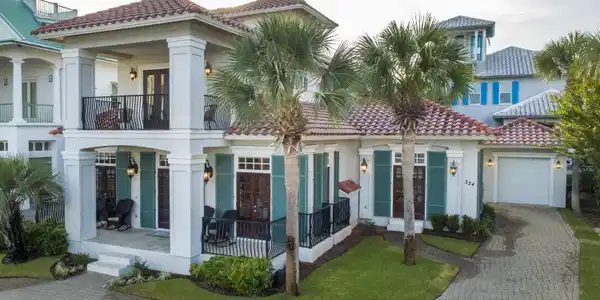 324 Rue Caribe