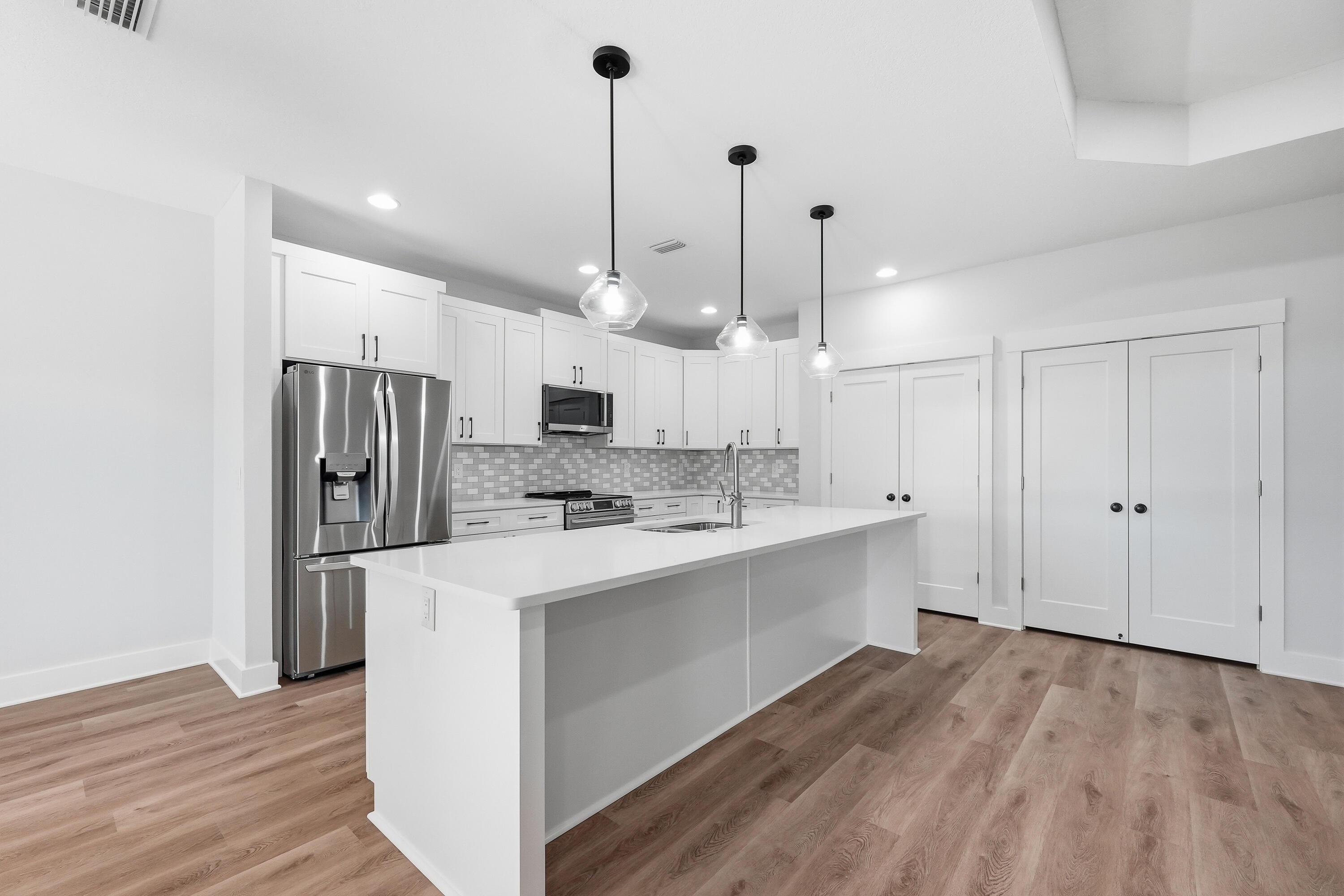 Image 4: 6 kohler dr-40