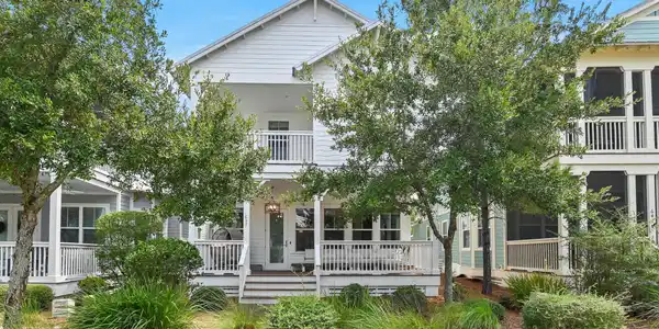 637 Flatwoods Forest Loop