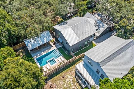 375 Defuniak Street