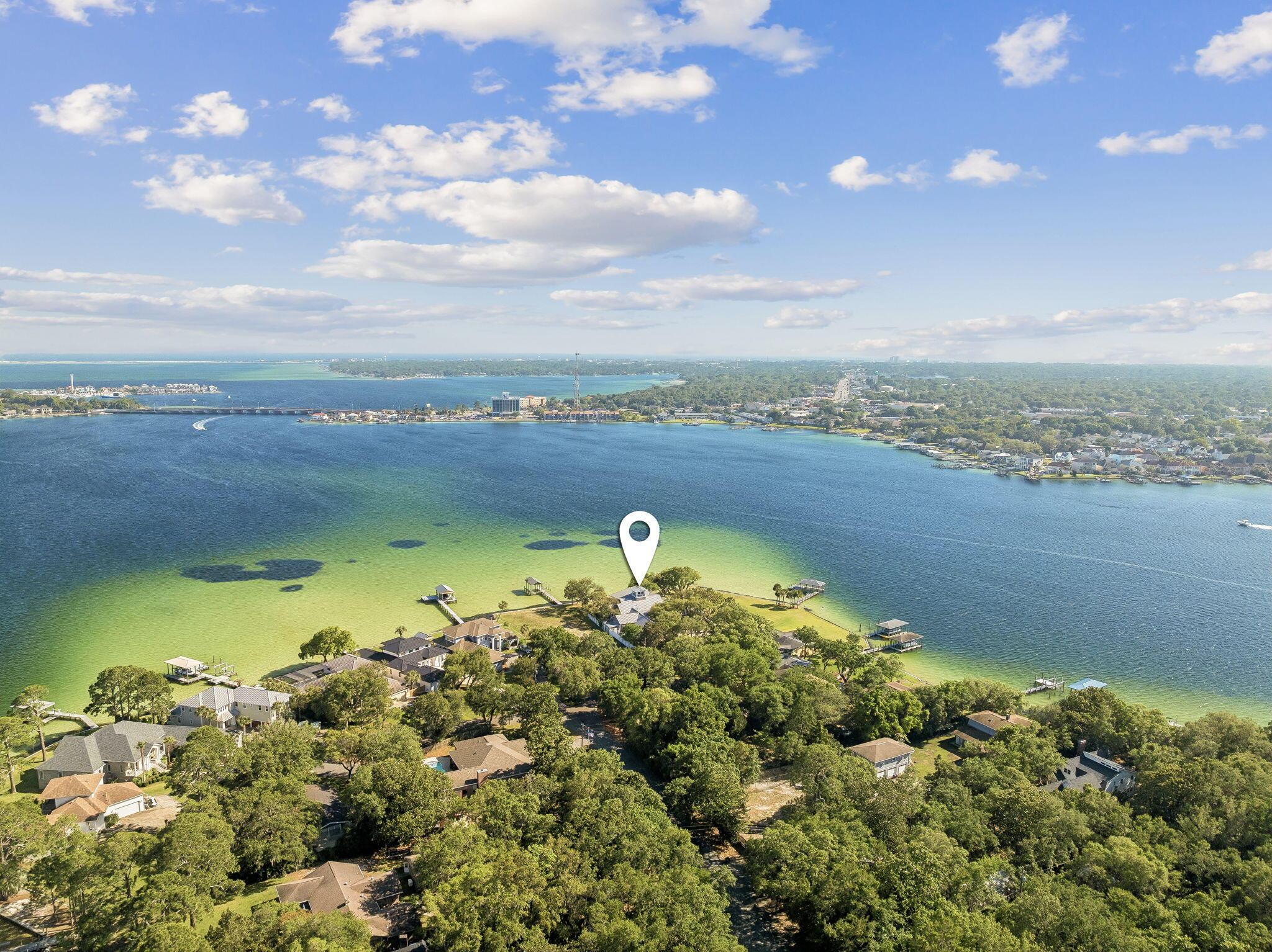 Image 4: 11 Paradise Point