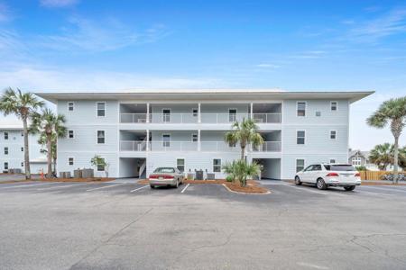 11 Beachside Drive