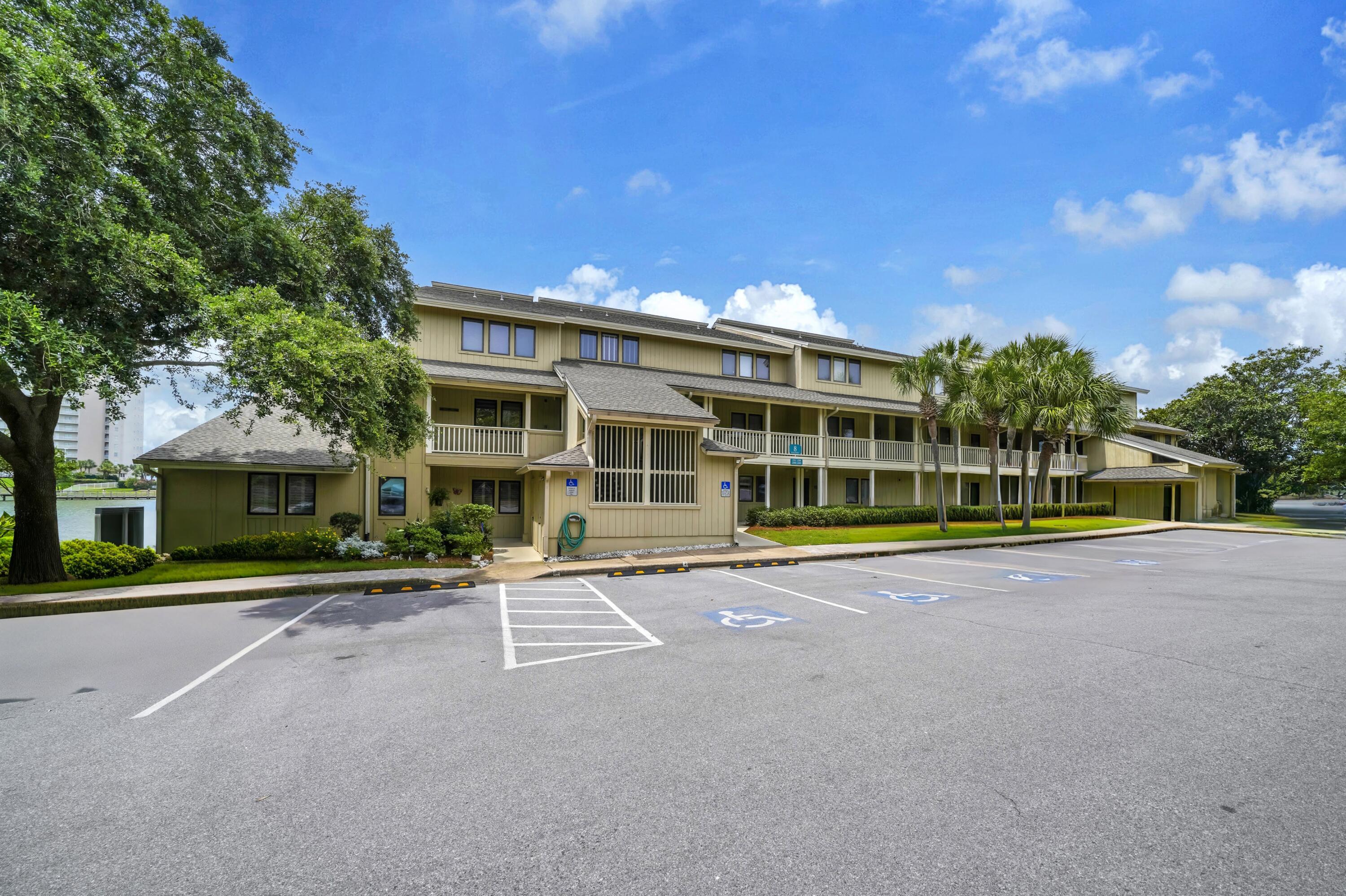 Image 4: Low Rise - All on First Floor