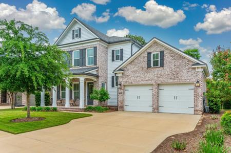 1656 Ella Lane
