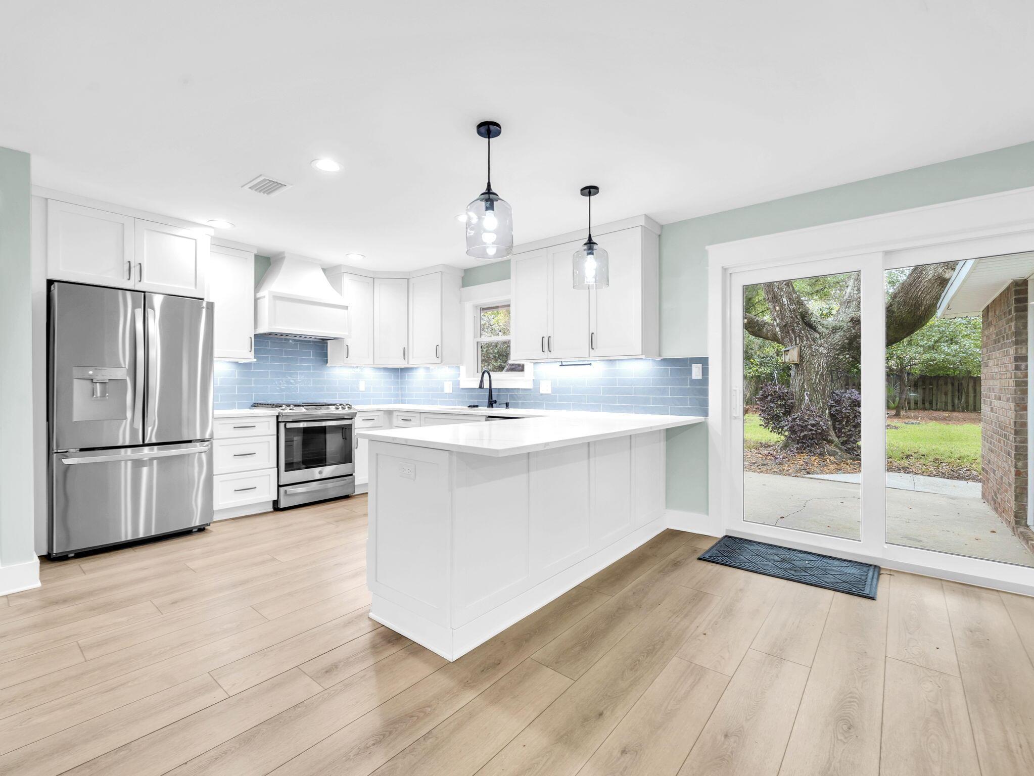 Image 3: 12-web-or-mls-DSC09937