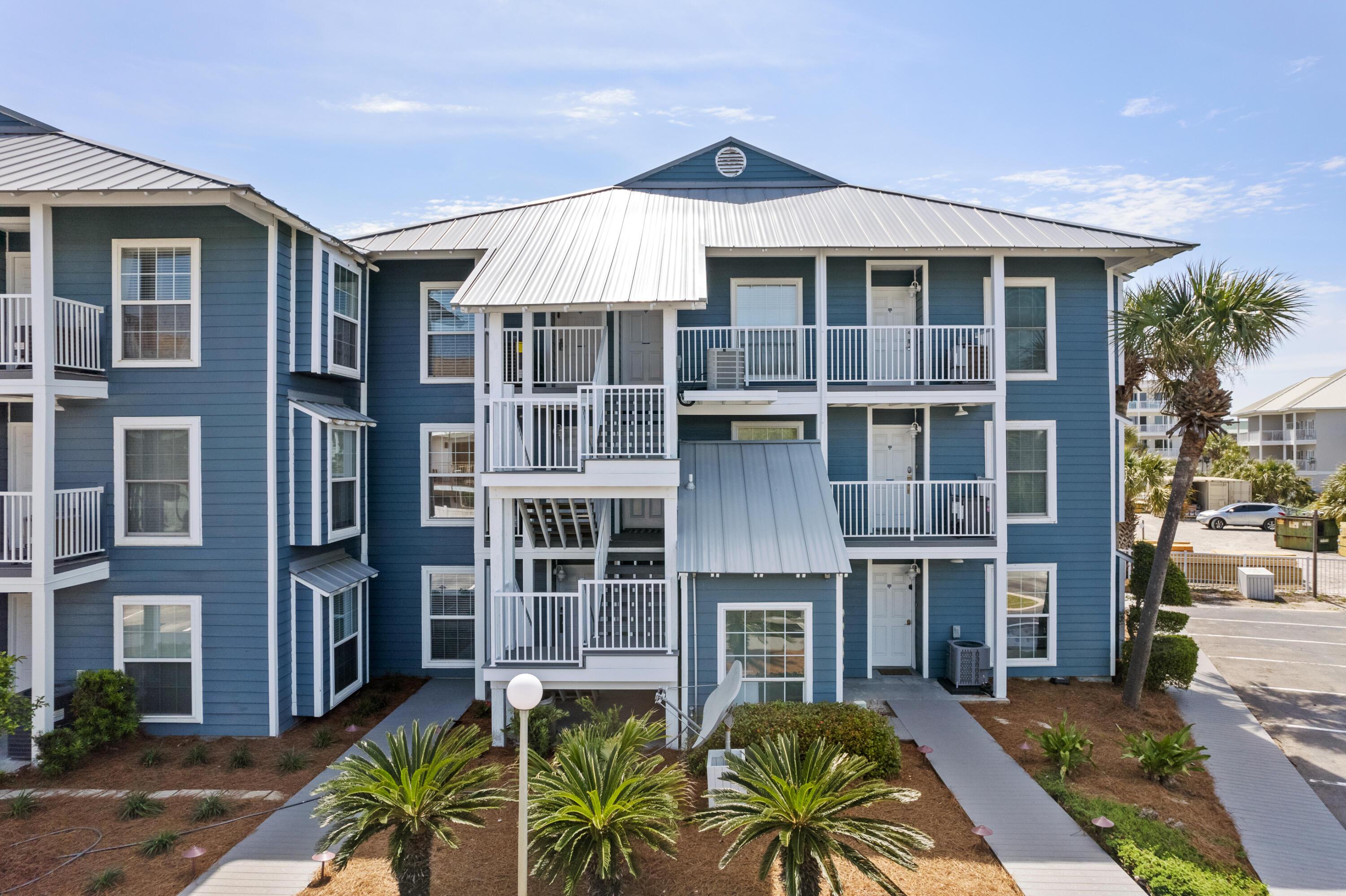 Image 3: Front of Bldg D