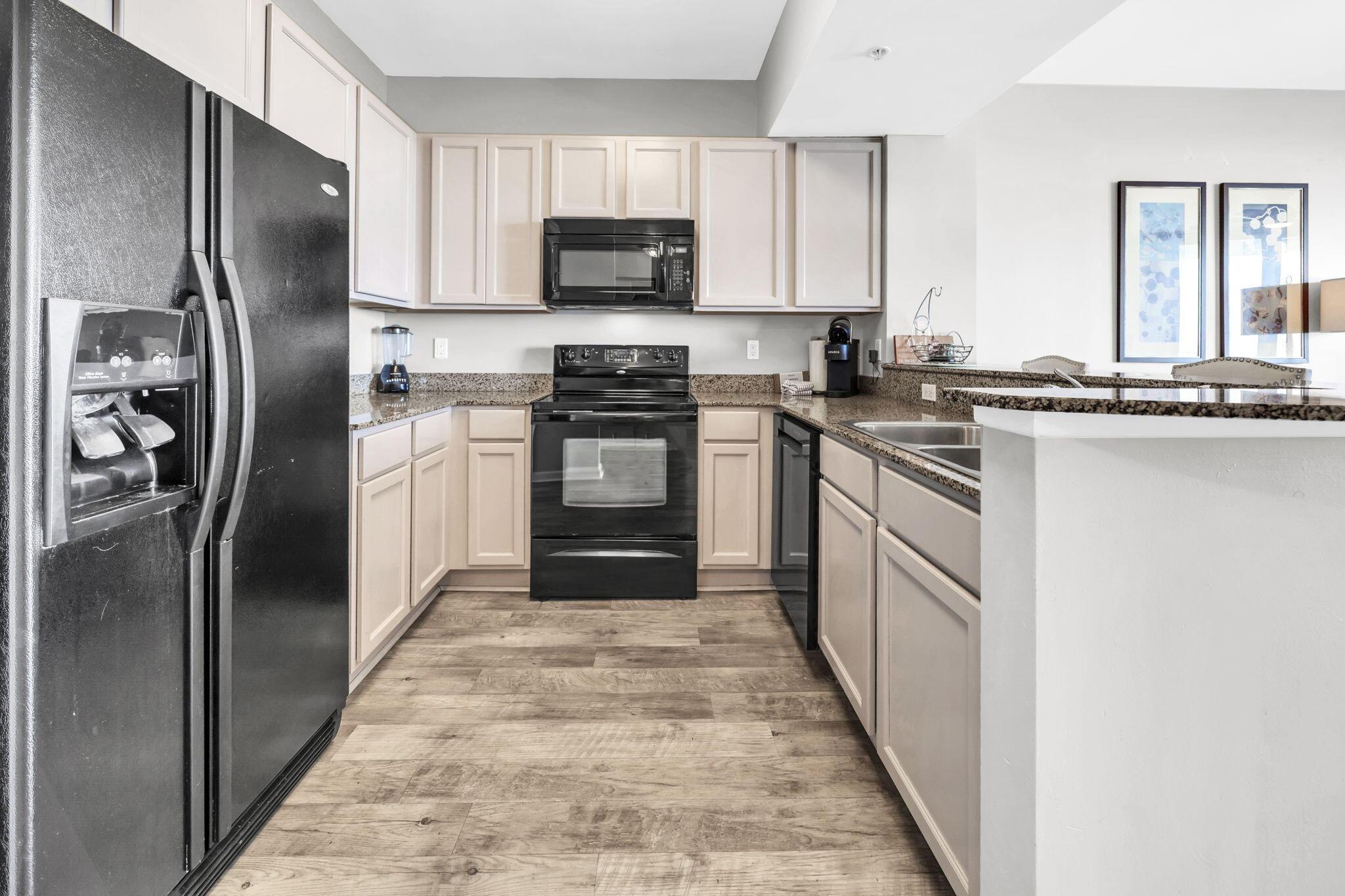 Image 3: 2-web-or-mls-DSC08362