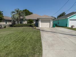 112 Oleander Circle