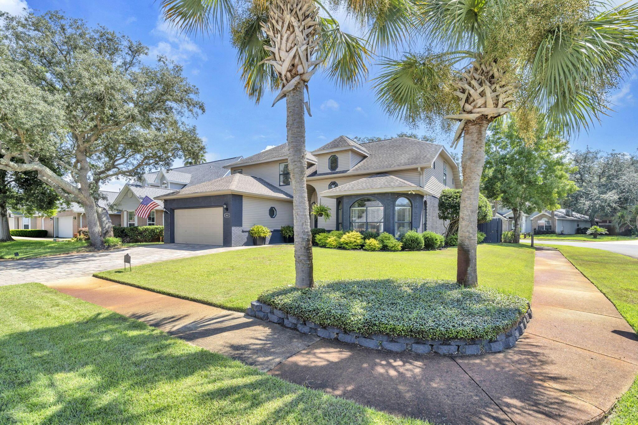 Image 2: 3-web-or-mls-DSC05706