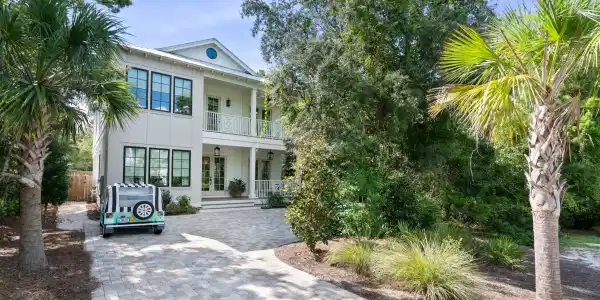 275 Clareon Drive