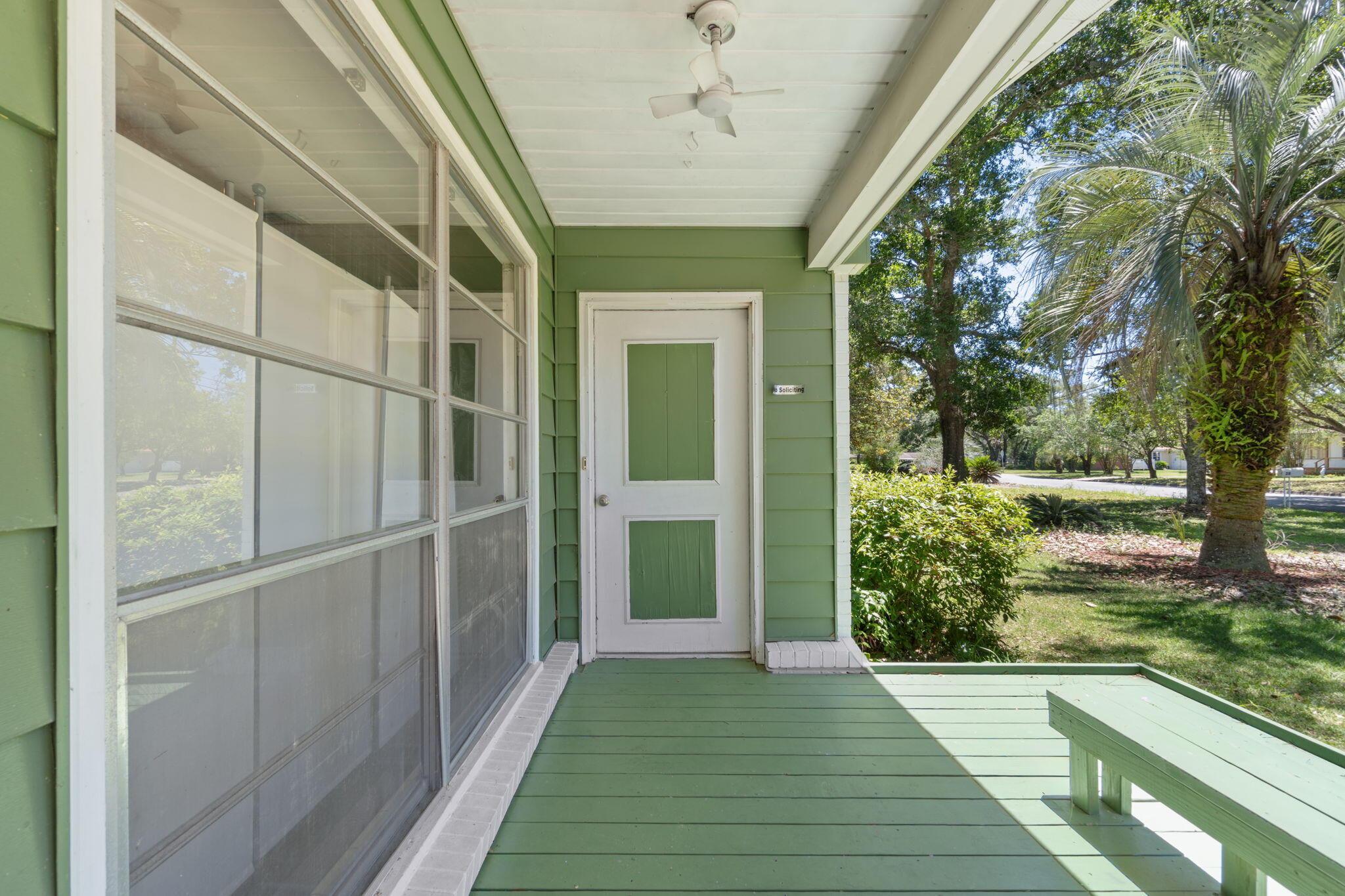 Image 3: Front Porch