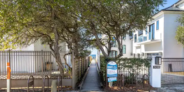 Image 4: 37 Gardenia Street Beach-17