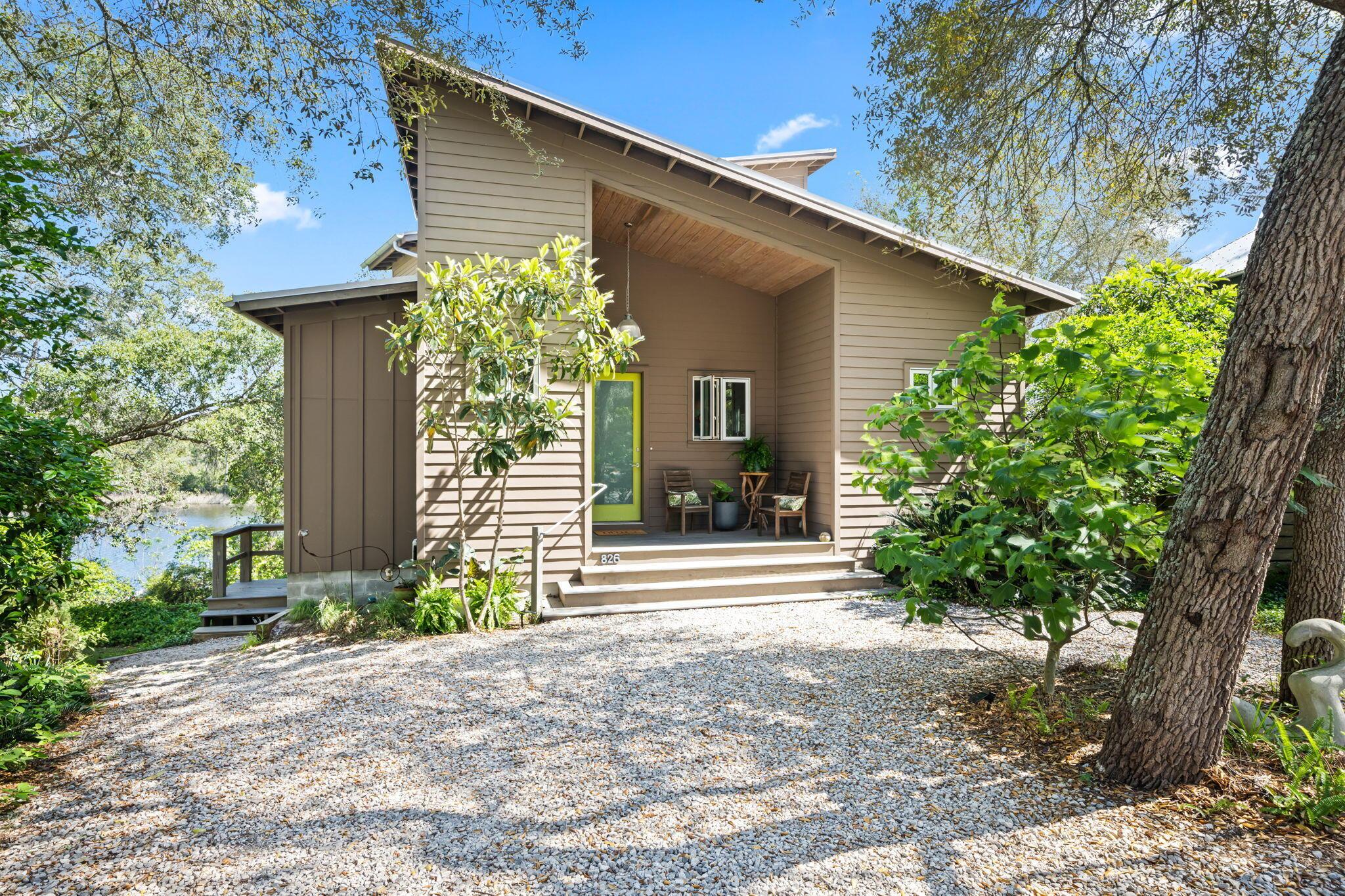 Image 4: 3-web-or-mls-828NWaltonLakeshore-1