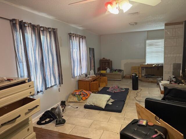 Image 2: Living RM
