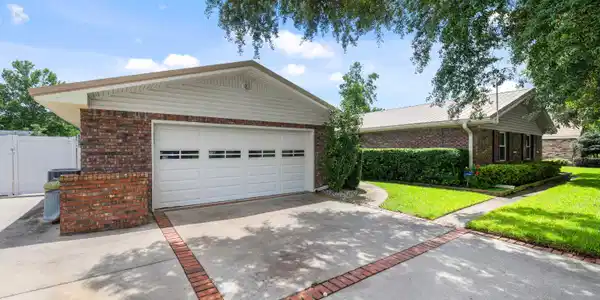 21 Pebble Beach Drive