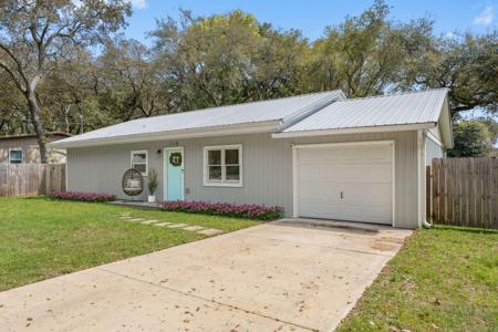 710 Leonard Road