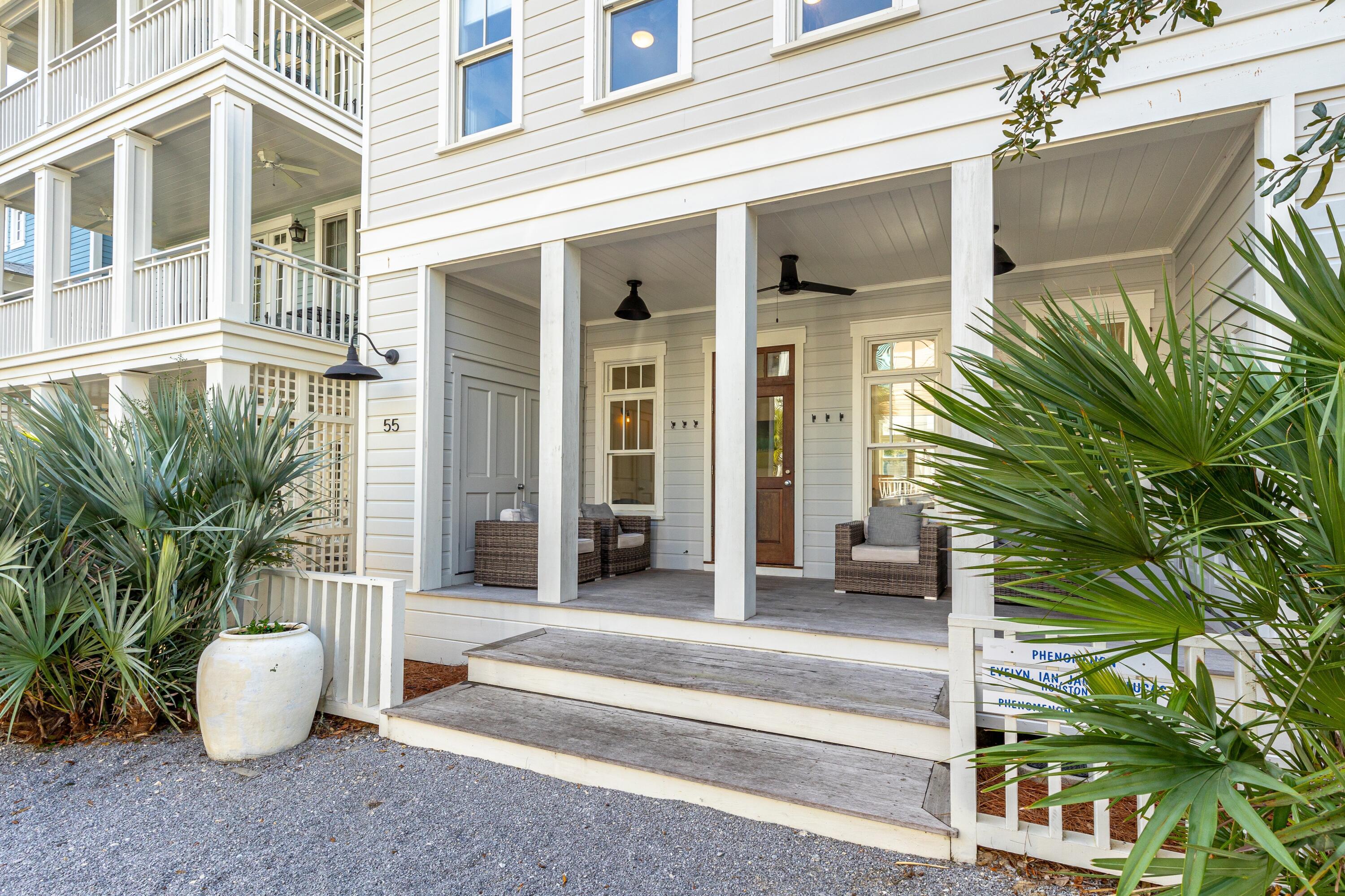 Image 3: 55 Venice Circle-11