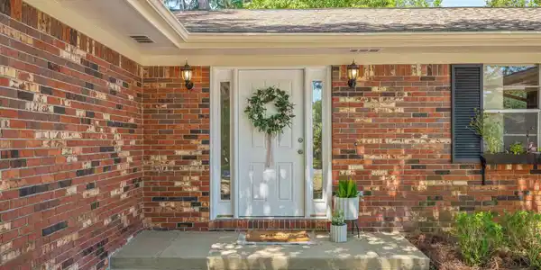 37 James Drive