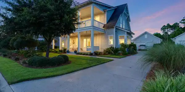 100 N Splash Drive