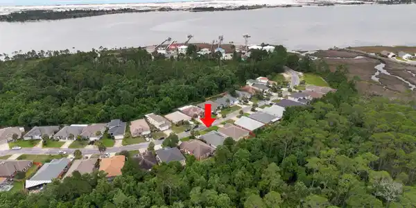 Image 3: 1-web-or-mls-272-tecumseh-ln