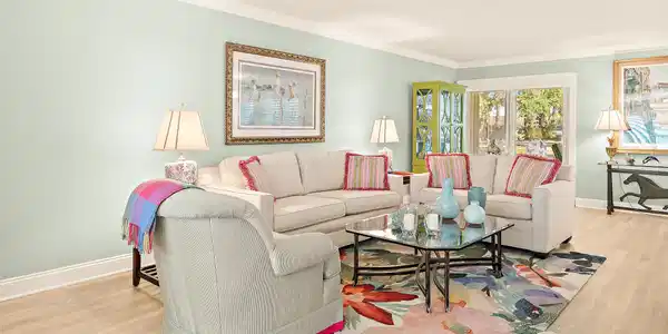Image 4: 704 Sandpiper _14._Living-2
