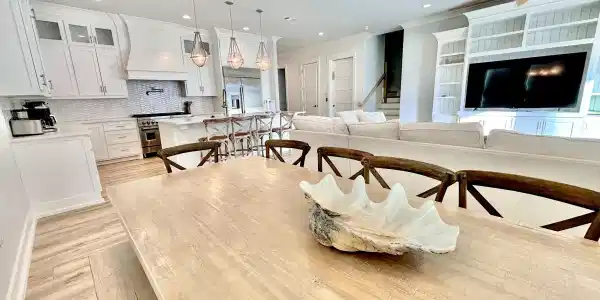 90 Montigo Avenue