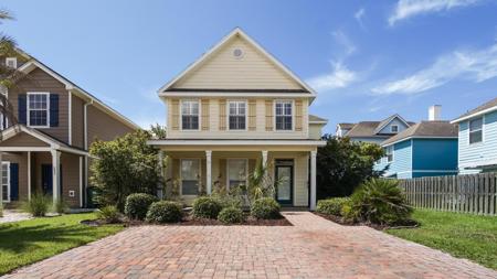 323 Madison Circle
