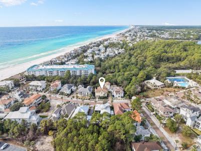 152 White Cliffs Boulevard