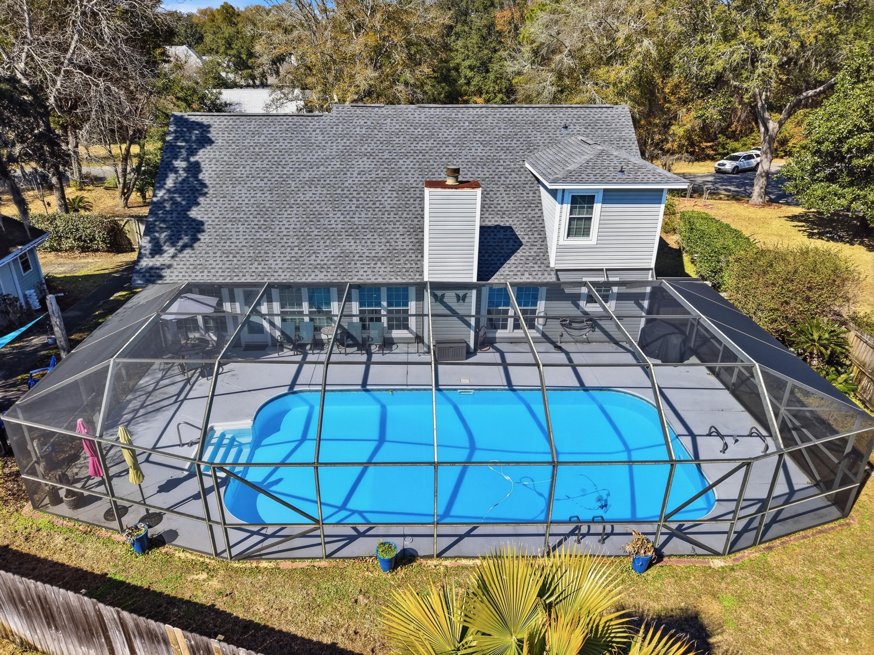 Image 4: 395 Jasmine