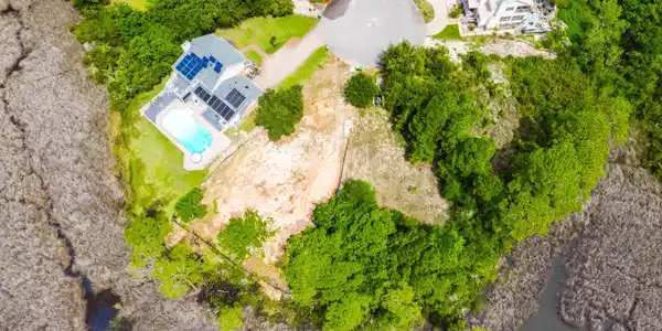 416 Emerald Court