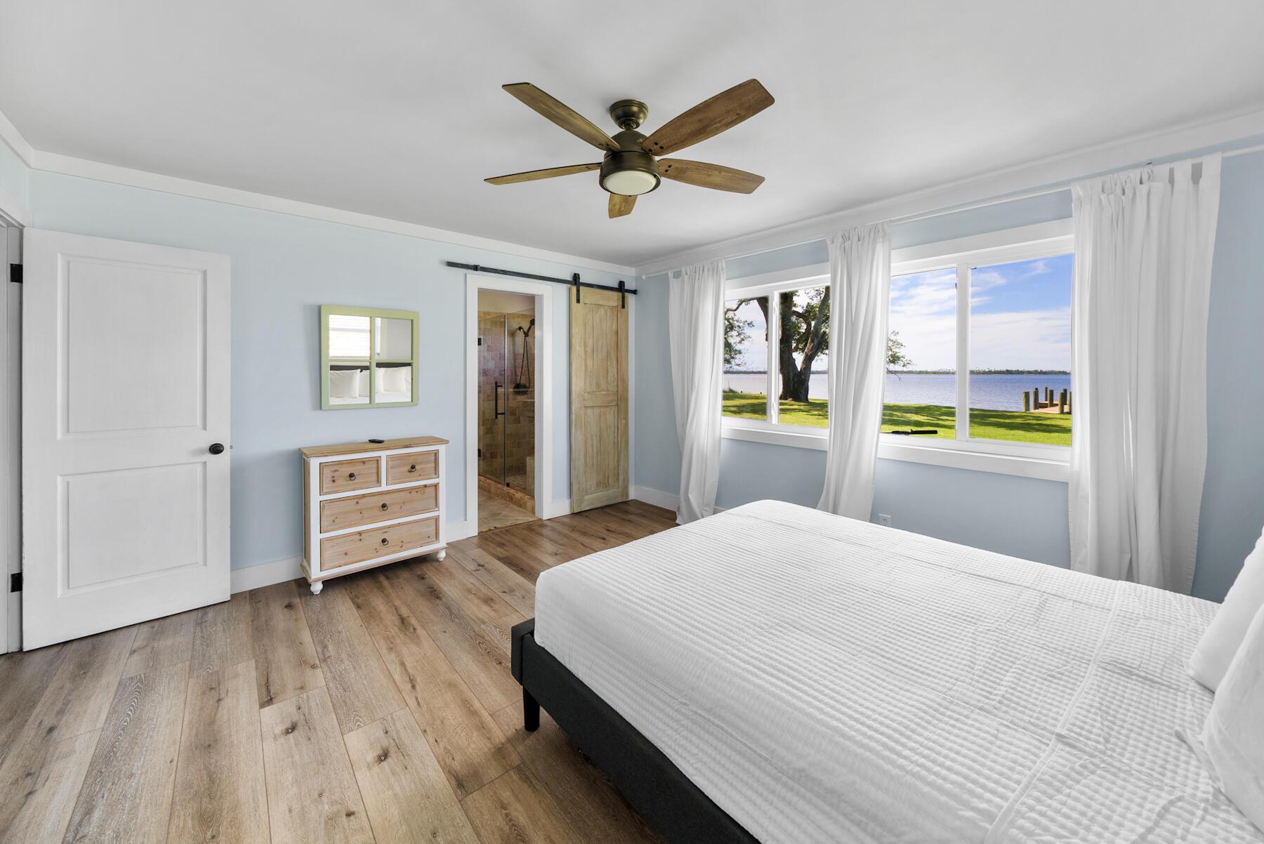 Image 4: 30-5826Hwy2297