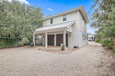 222 Camp Creek Rd. S