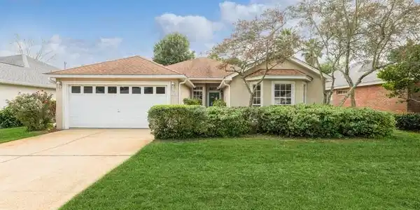 70 Bay Tree Drive