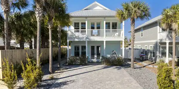 213 Sands Street