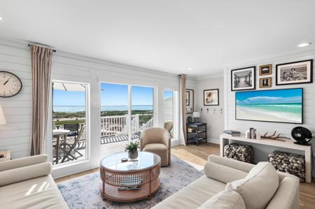 207 Beachfront Trail