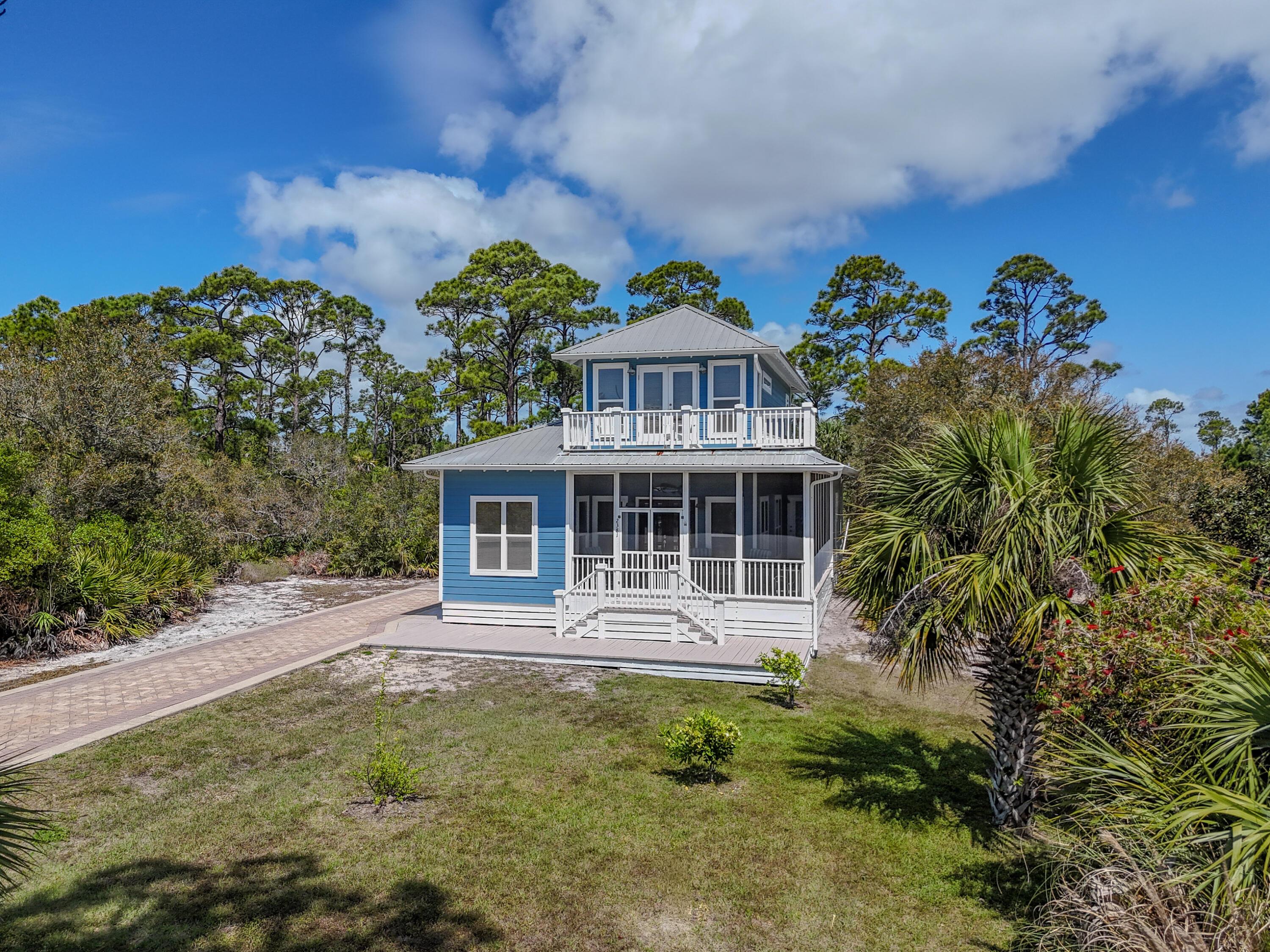 Image 4: 2381 Indian Pass