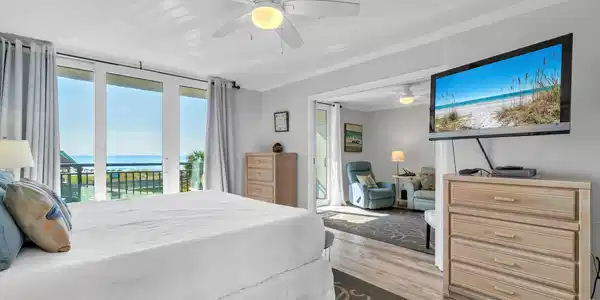 660 Nautilus Court