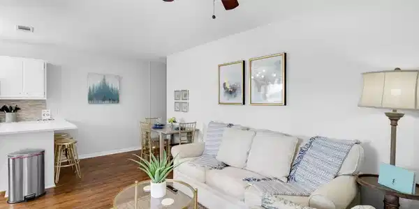 11 Beachside Drive