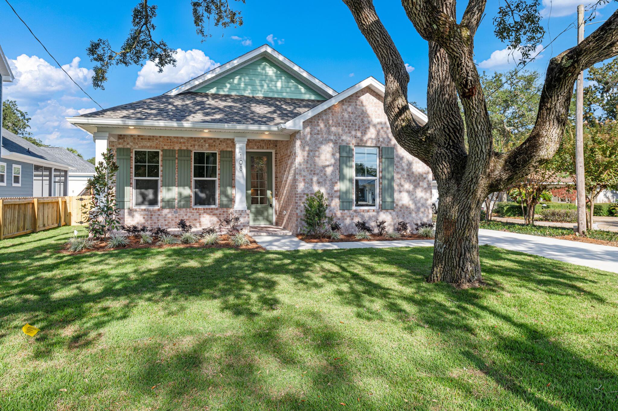 Image 1: 108MeigsDr-89