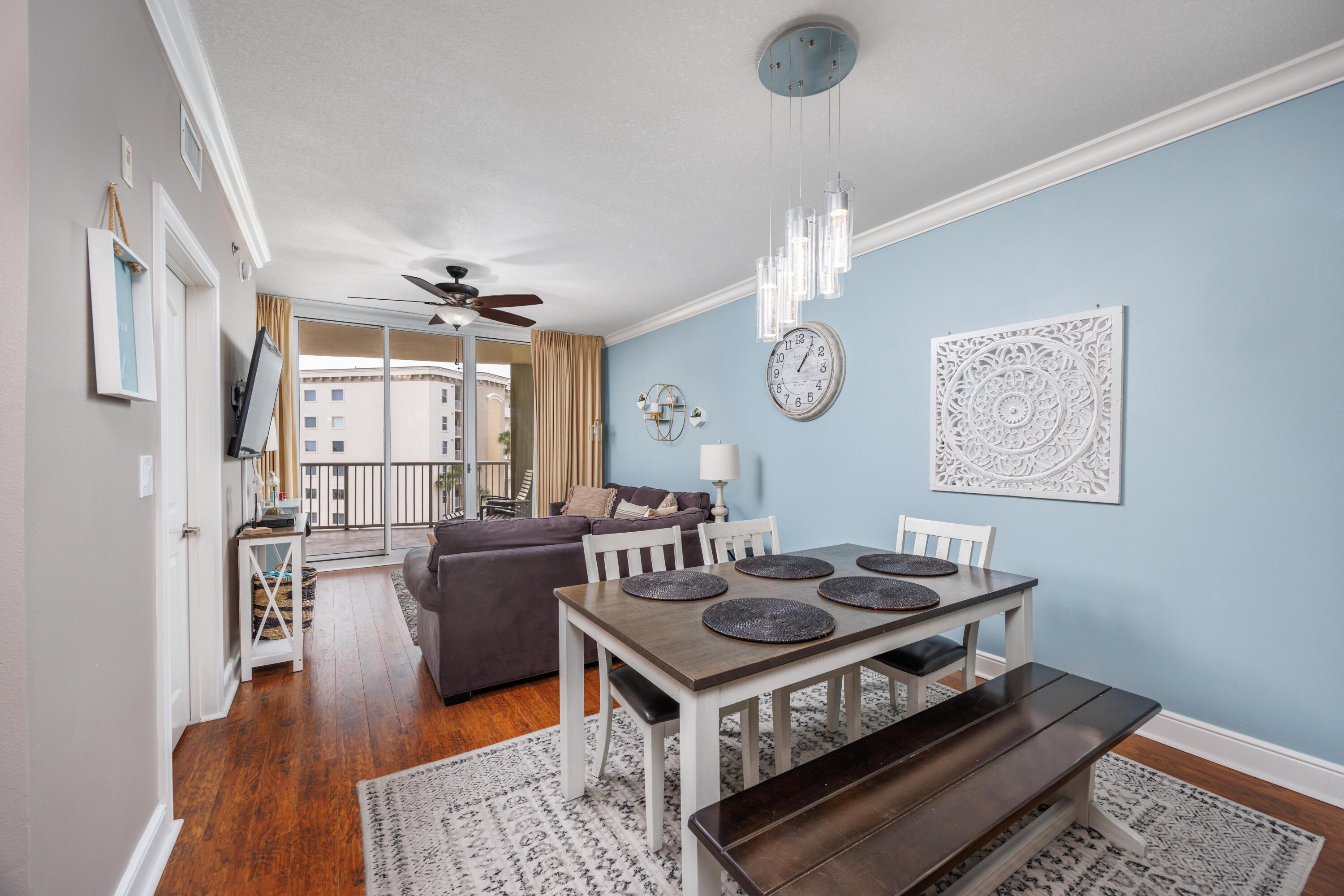 Image 4: Dining Room