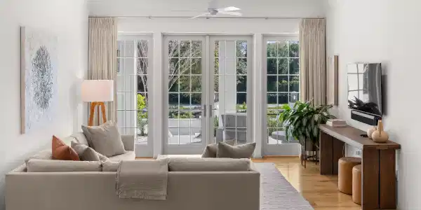 45 W Solaire Way