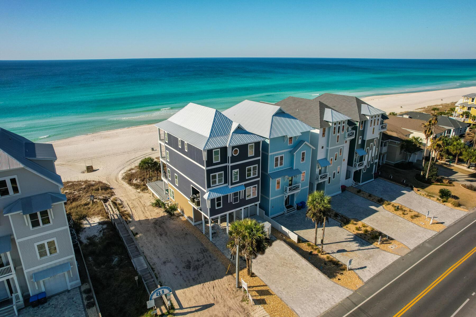 Image 2: Exterior Front