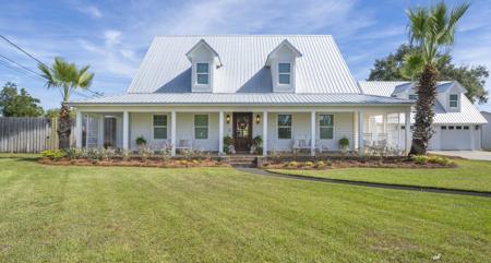 2830 Longleaf Road