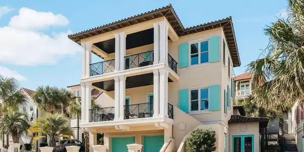 358 Rue Caribe