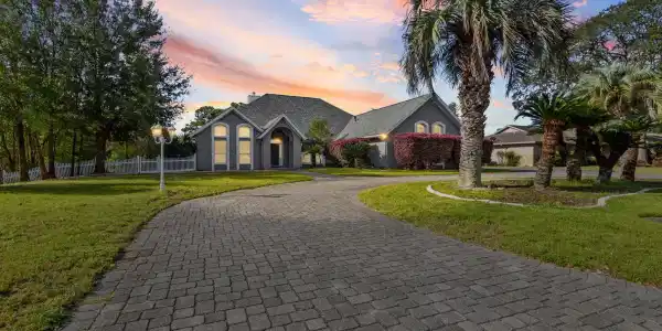83 Lake Lorraine Circle