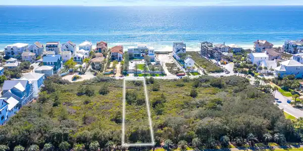 Lot 5 Paradise By The Sea Court
