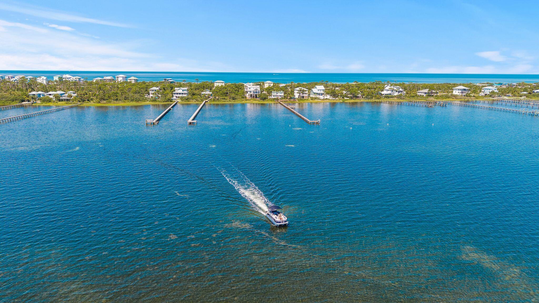 Image 4: Bay Access from Shared Dock