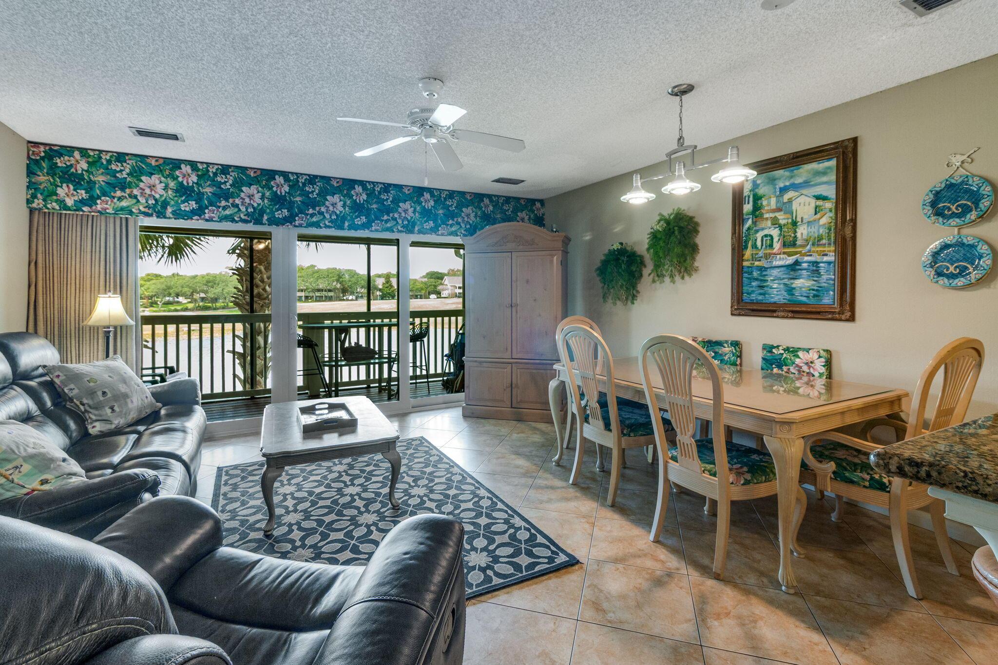 Image 4: 4-web-or-mls-85-s-driftwood-bay-227