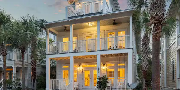 221 Seacrest Beach Blvd E