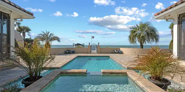 3228 Bay Estates Drive